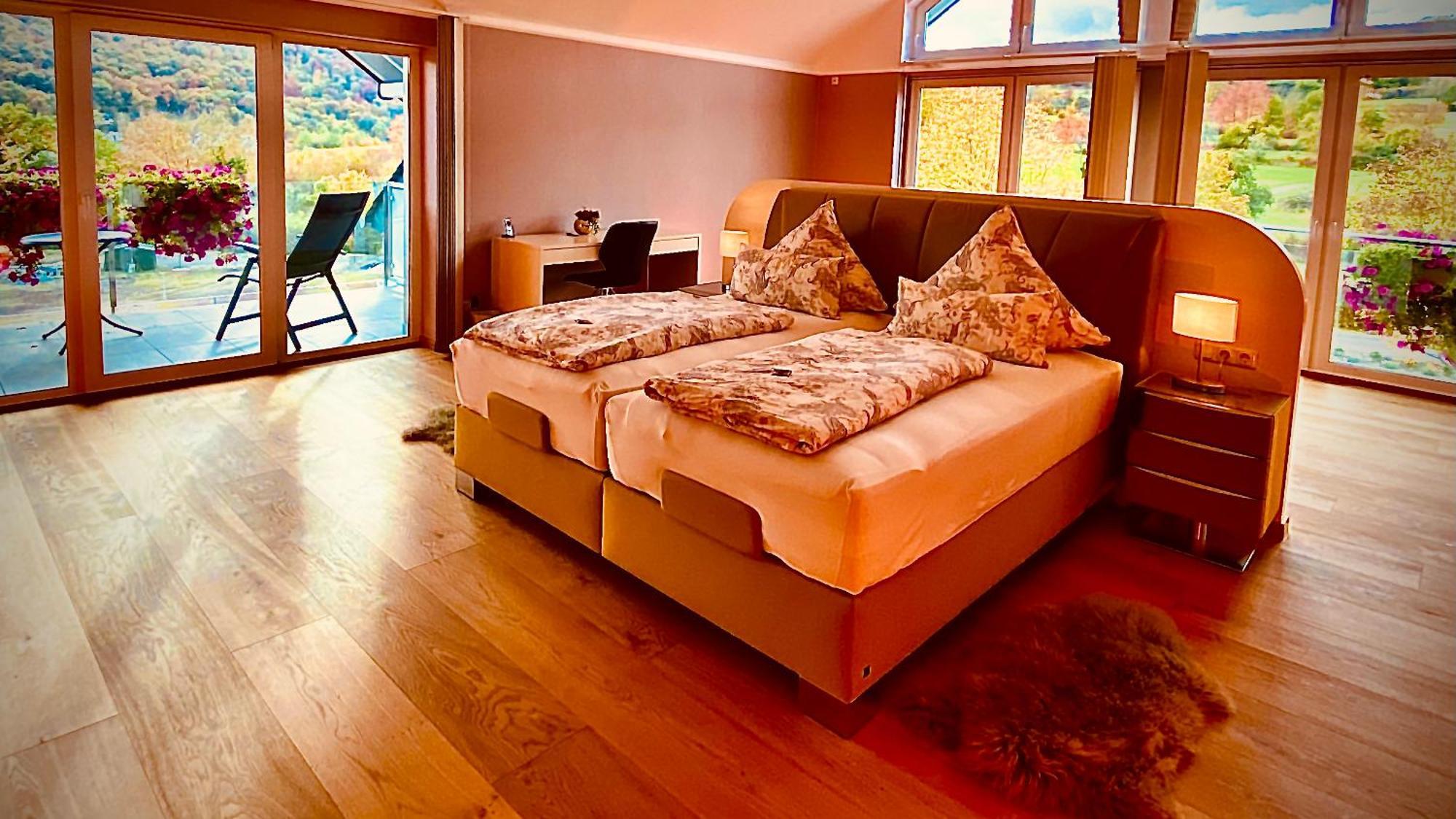 Moselstern Parkhotel Krähennest Löf Zimmer foto